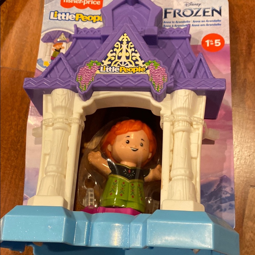Fisher-Price Little People Frozen Playset - Purple and Blue